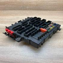 13170890 519049100  Fuse module Opel Vectra C
