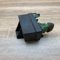9619039780 735068  Glow plug pre-heat relay Citroen Berlingo