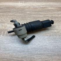 1T0955651A 3028143  Windscreen/windshield washer pump Audi A6 S6 C6 4F