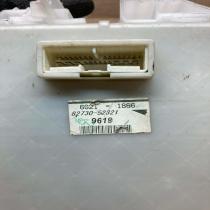 82730 52321 6G21 1866  Fuse module Toyota Yaris