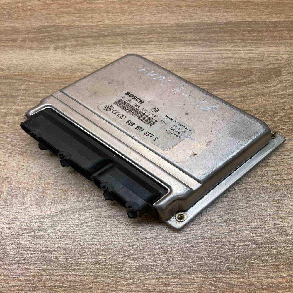 8D0907557S 0261204182  Engine control unit/module ECU Audi A4 S4 B5 8D