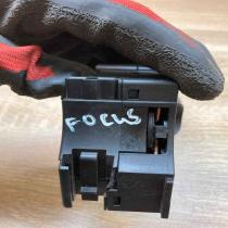 98AG 13335 AE Used  Indicator stalk Ford Focus