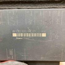 2208200826 7482 Right Seat control module Mercedes-Benz S W220