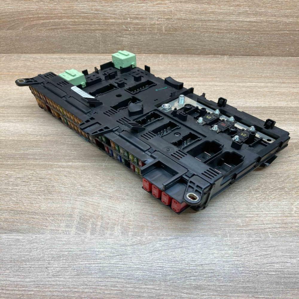 BMW E53 module   Fuse module BMW X5 E53