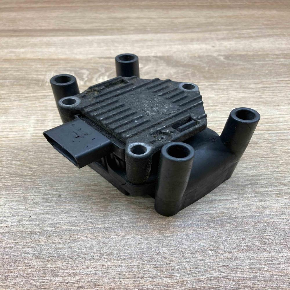 032905108   High voltage ignition coil Audi A3 S3 8L