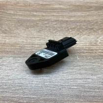 89831 05010 133473011D  Airbag deployment crash/impact sensor Toyota Avensis T25