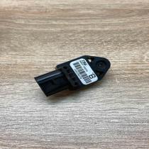 89831 05010 133473011D  Airbag deployment crash/impact sensor Toyota Avensis T25