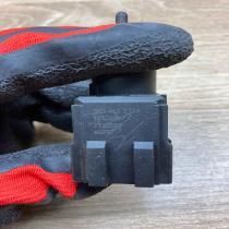 3B0945511A   Brake pedal sensor switch Volkswagen PASSAT B5.5