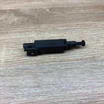 191945515   Brake pedal sensor switch Volkswagen Golf III