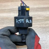 09132299 09174992 With Plug Brake pedal sensor switch Opel Astra G