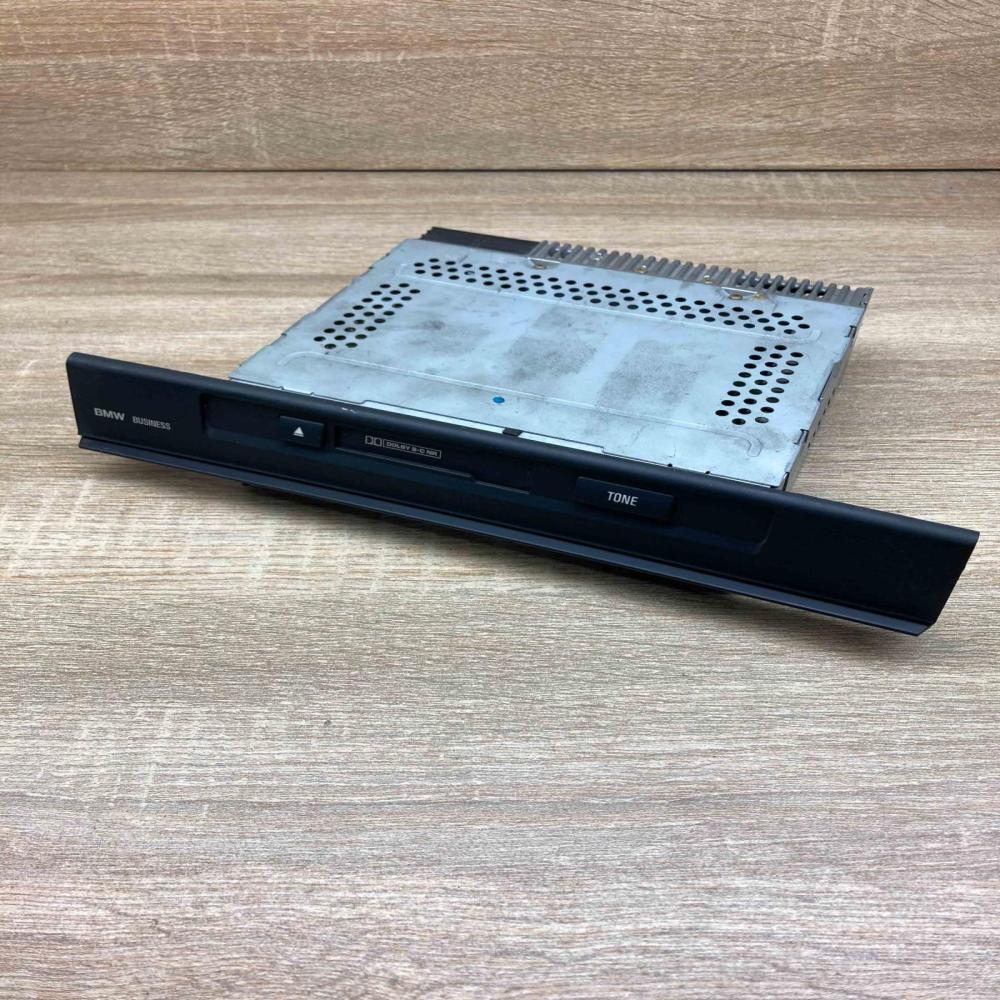 6914867 22DC707  Radio/CD/DVD/GPS head unit BMW X5 E53