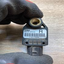 89173 0F010   Airbag deployment crash/impact sensor Toyota Corolla Verso E121