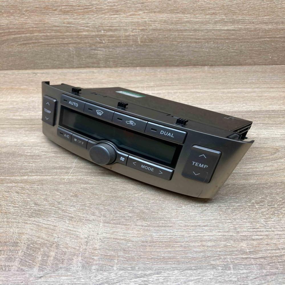 55900 05160 146570 0793  Climate control unit Toyota Avensis T250