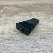 8415202040   Headlight level height control switch Toyota Auris 150