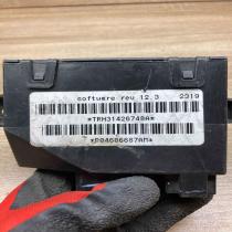 P04686687AM   Door control unit/module Chrysler Voyager