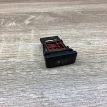 15C032 116 1D06  ESP (stability program) switch Toyota Auris 150