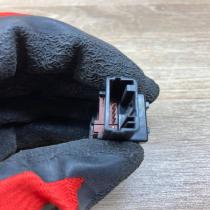 15C032 116 1D06  ESP (stability program) switch Toyota Auris 150