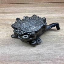03G145209 310507  Vacuum pump Audi A3 S3 8P