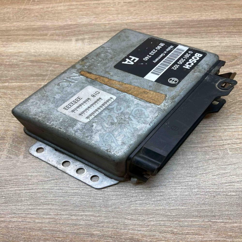 90233740 0261200102  Engine control unit/module ECU Opel Zafira A
