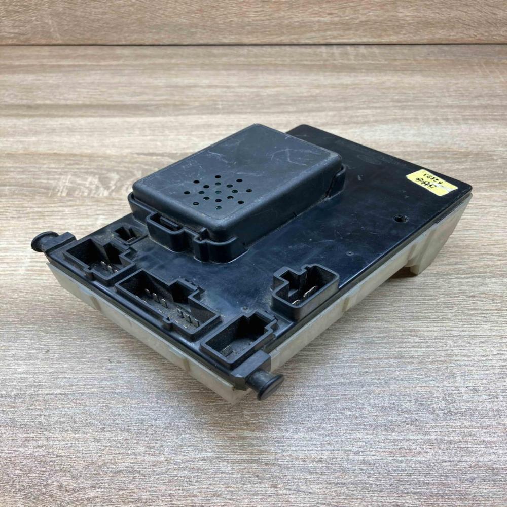 93BG 14K150 AD   Fuse module Ford Mondeo MK II