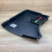 1747665   Fuse box cover BMW 7 E38