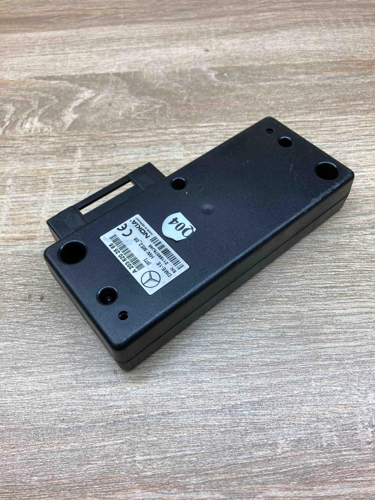 A2038202585   Phone control unit/module Mercedes-Benz C W203