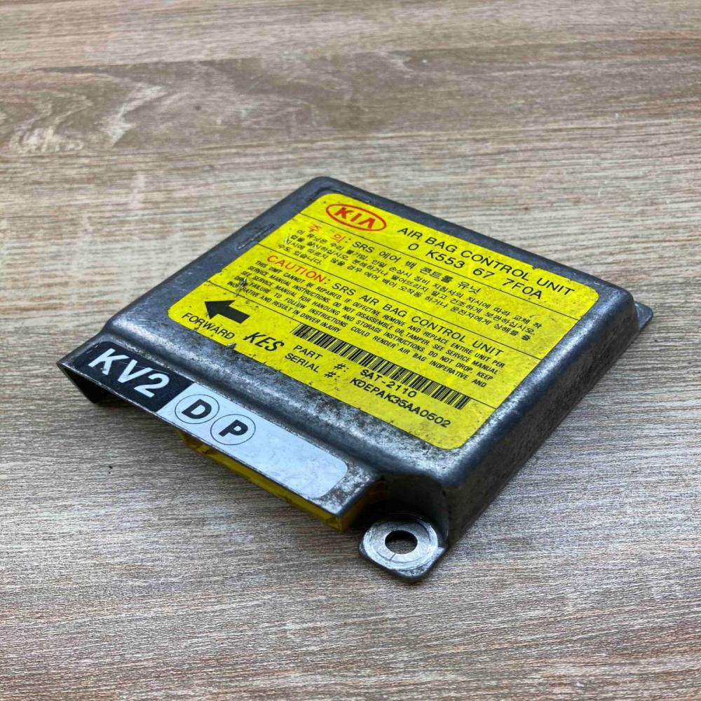 0K553677F0A   Airbag control unit/module KIA Carnival