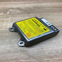 0K553677F0A   Airbag control unit/module KIA Carnival