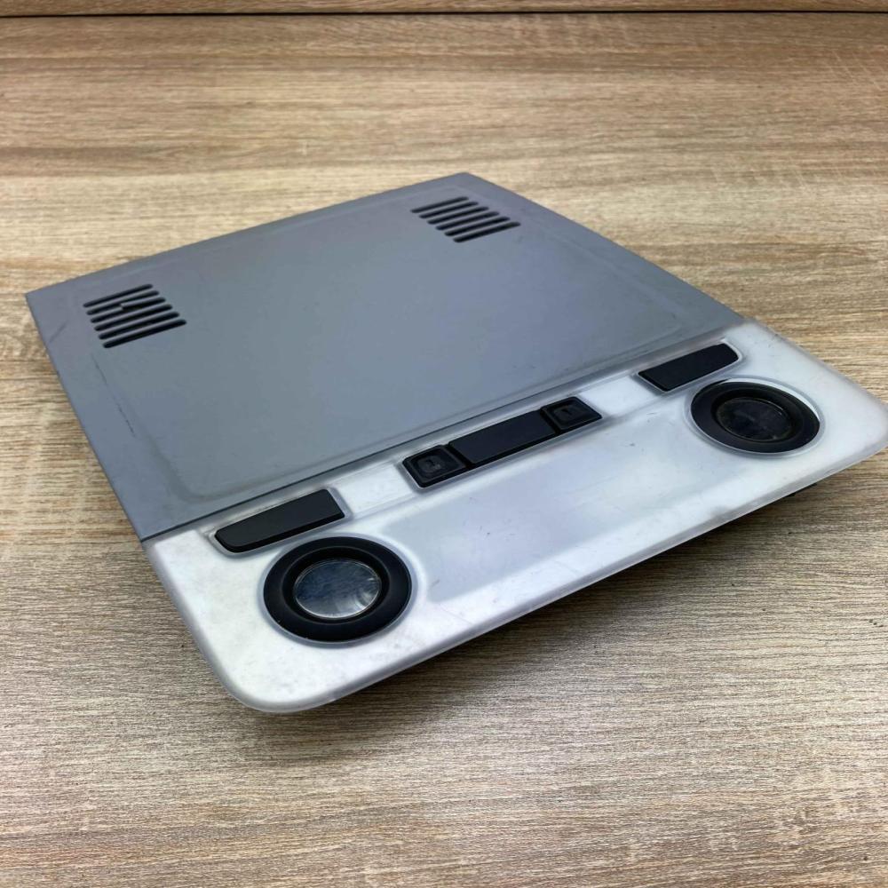 9137479 03117771  Front seat light BMW 1 E81 E87