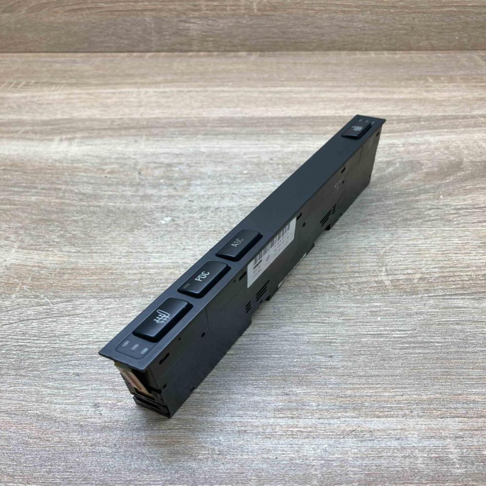 8373715 03742023  Seat heating switch BMW 5 E39