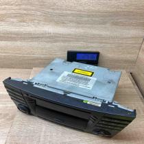 A2118200979   Radio/CD/DVD/GPS head unit Mercedes-Benz E W211