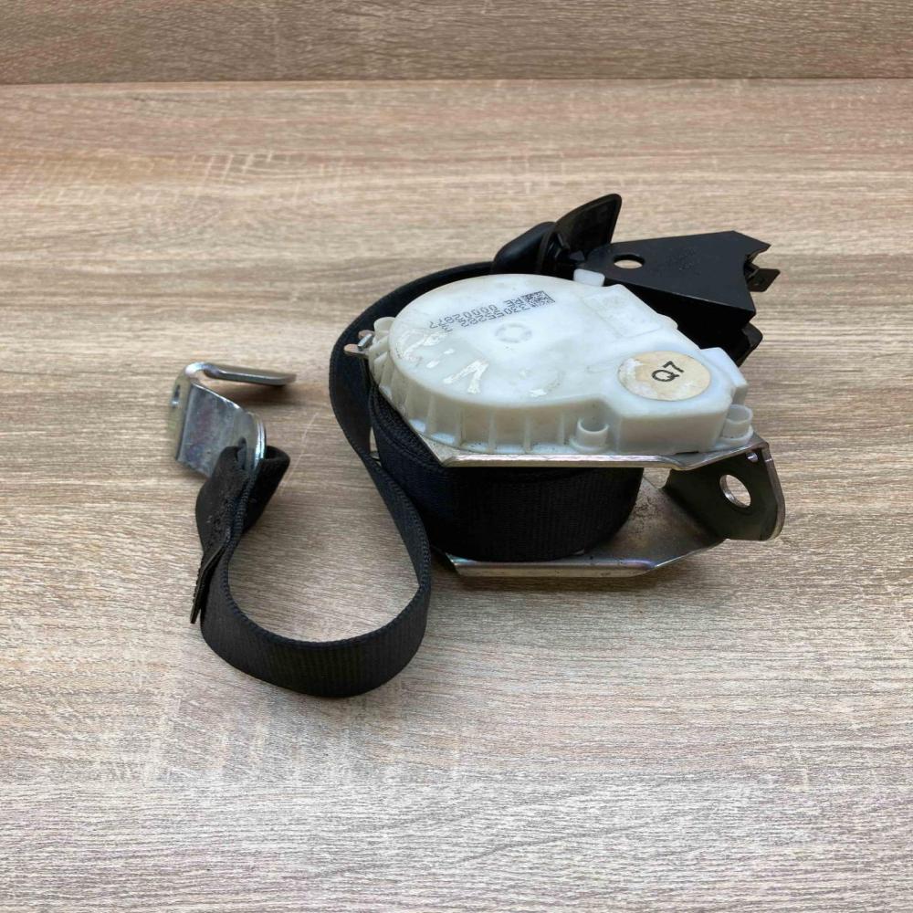 A2218602085 33055282  Rear seatbelt Mercedes-Benz S W221