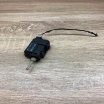 13120789 805472 With Plug Fuel tank cap lock motor Opel Corsa C