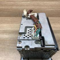 86120 05070   Radio/CD/DVD/GPS head unit Toyota Avensis T250