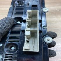 Volkswagen Tauran   Climate control unit Volkswagen Touran I