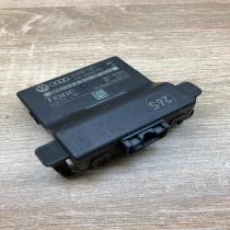 1K0907530C 1K0907951  Gateway control module Volkswagen Golf V
