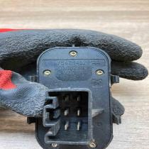 YS4T 14529 AA   Electric window control switch Ford Focus