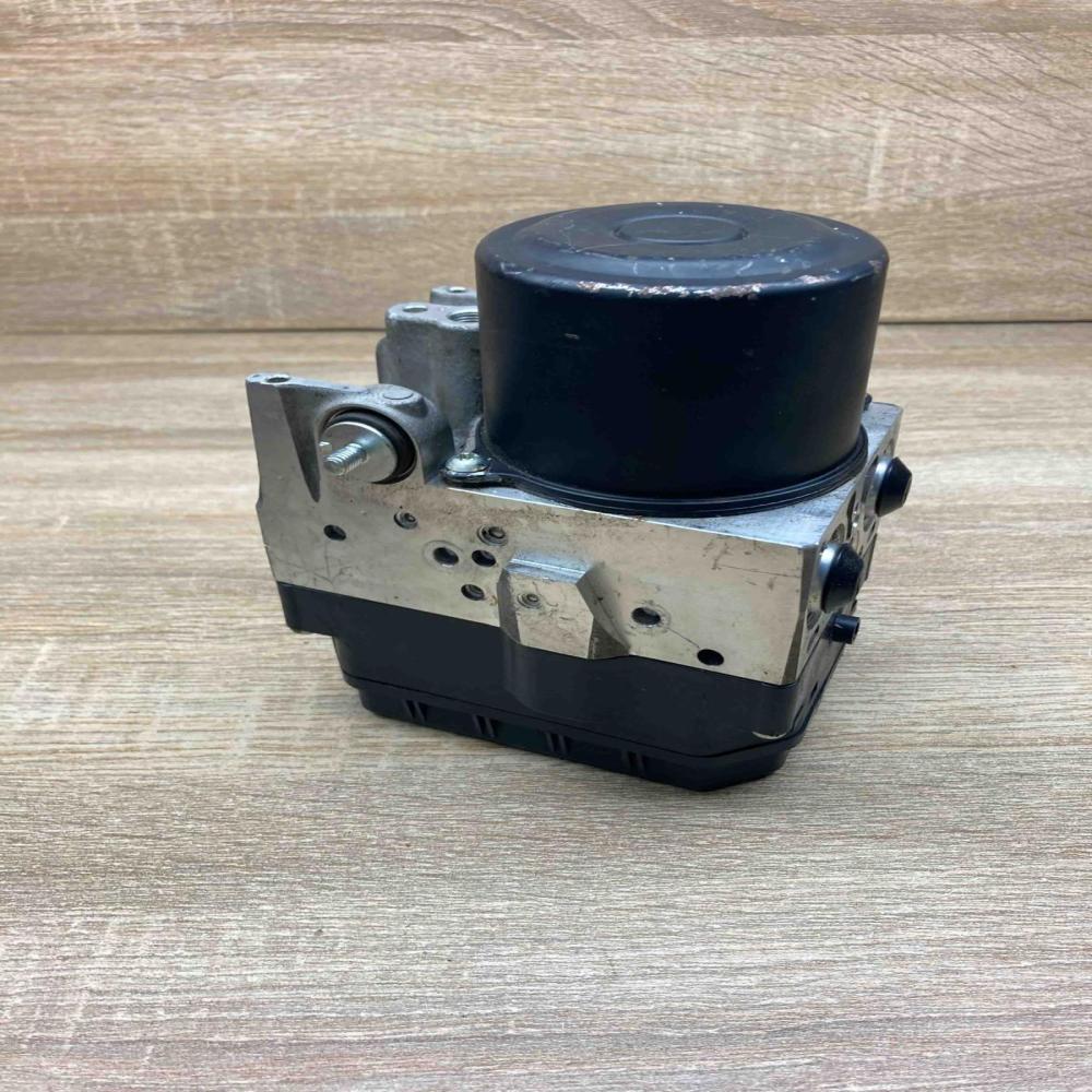 27536XA01A 133800 7131  ABS Pump Subaru Tribeca