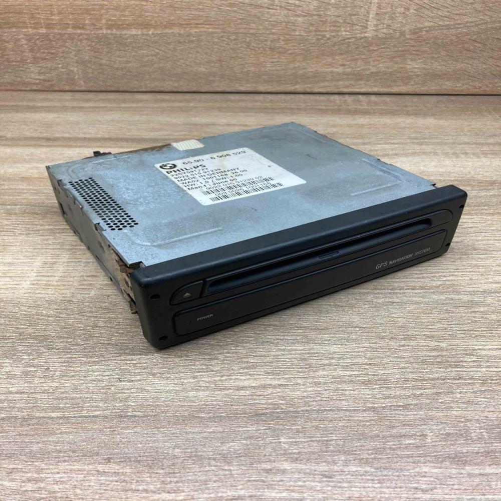 6908529 22SY591 With Plug Navigation unit CD/DVD player BMW 5 E39