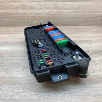 13144709  UQ Fuse module Opel Vectra C