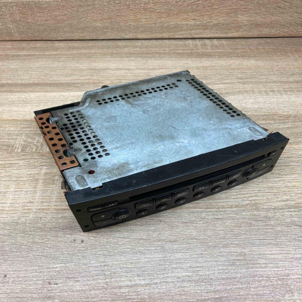 96514684 VDT0386329  Radio/CD/DVD/GPS head unit Peugeot 307