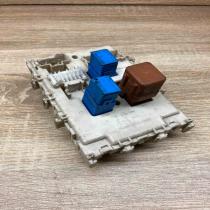 PP T30 M10 54350 5M310  Fuse module Nissan X-Trail T31