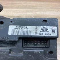 96411989 5WY8121B  Comfort/convenience module Chevrolet Evanda