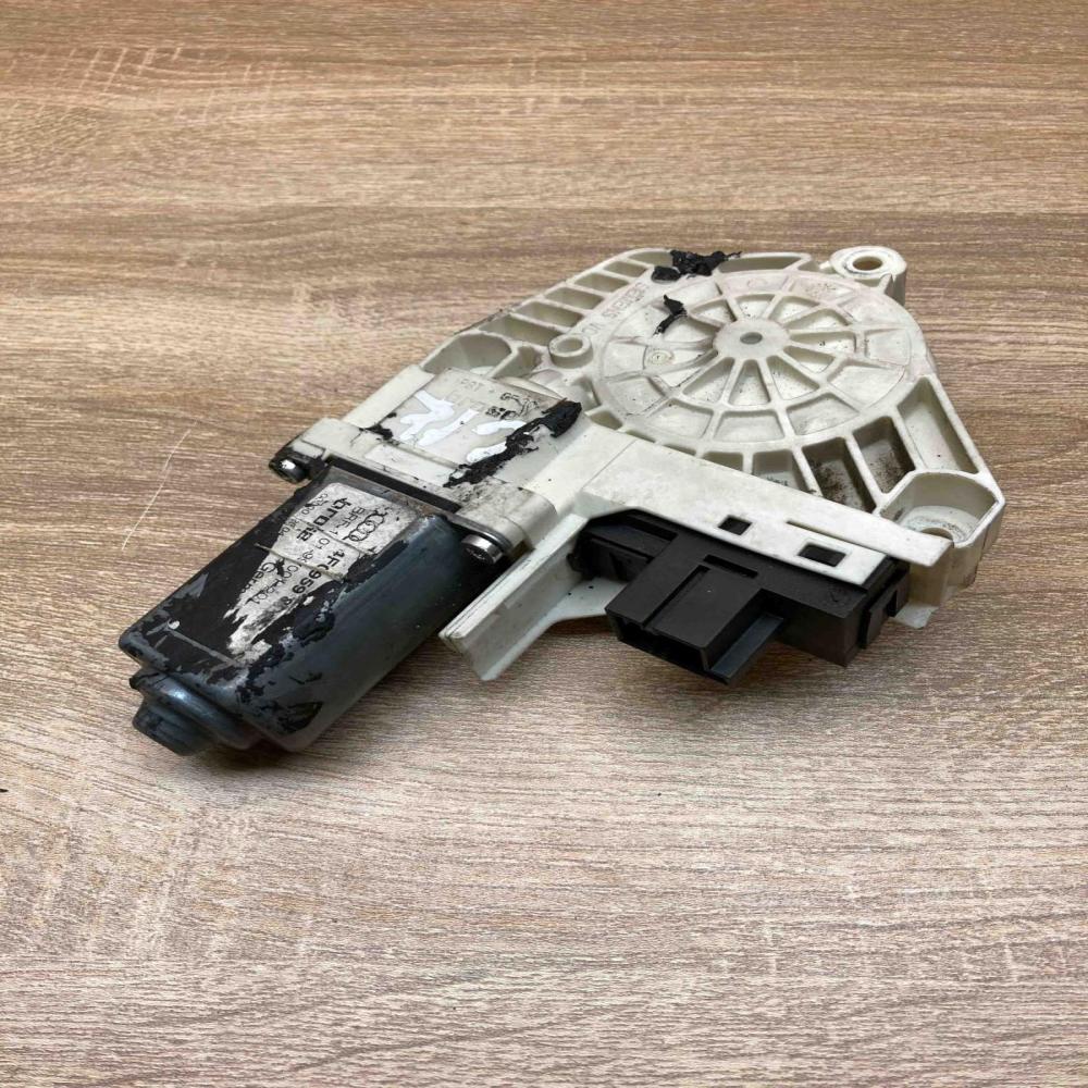 4F0959801B   Front door window regulator motor Audi A6 S6 C6 4F