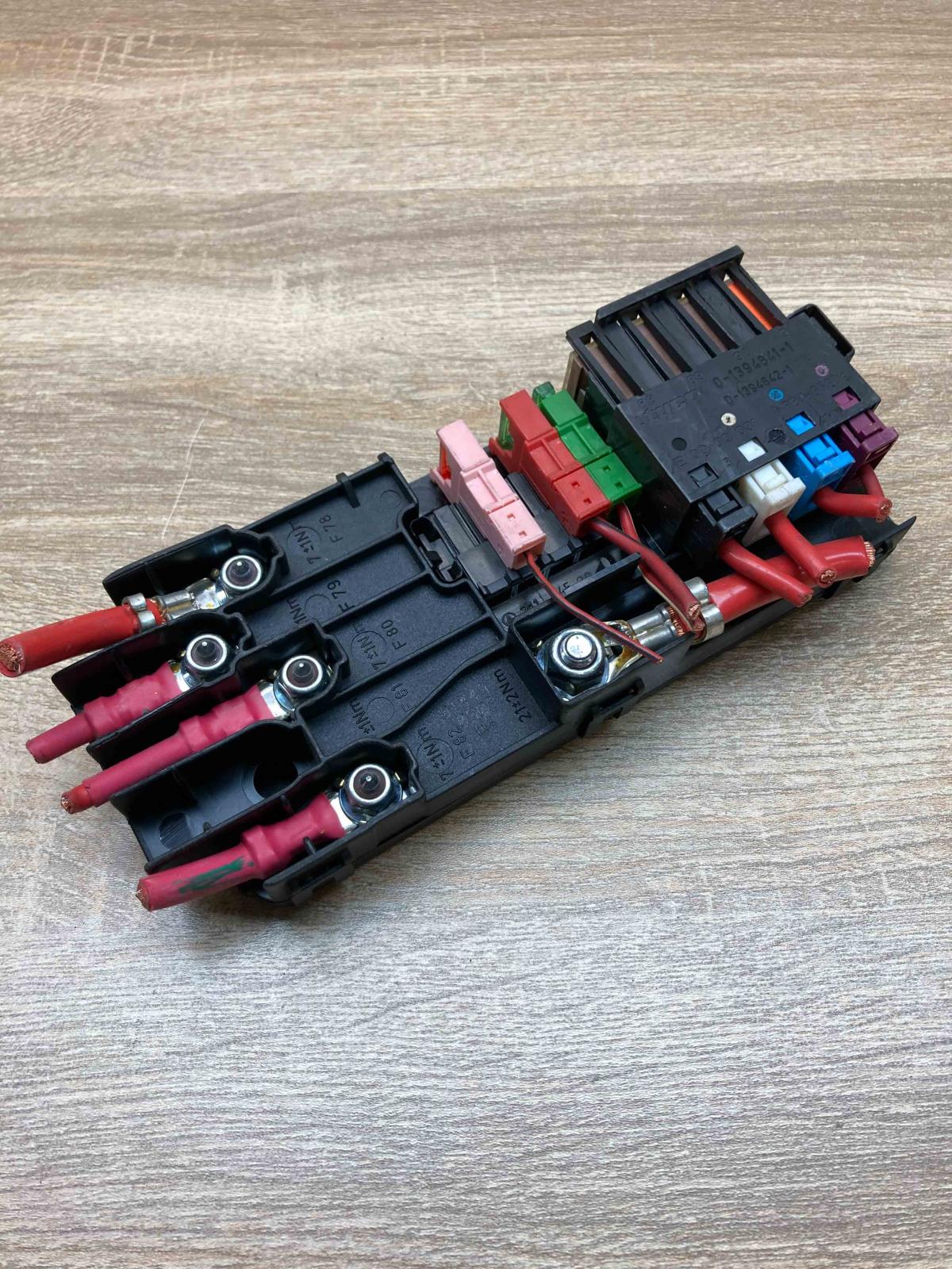 2115452601 1394841  Positive wiring loom Mercedes-Benz E W211