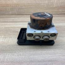 P04877105AB 250925 00373  ABS Pump Chrysler Pacifica