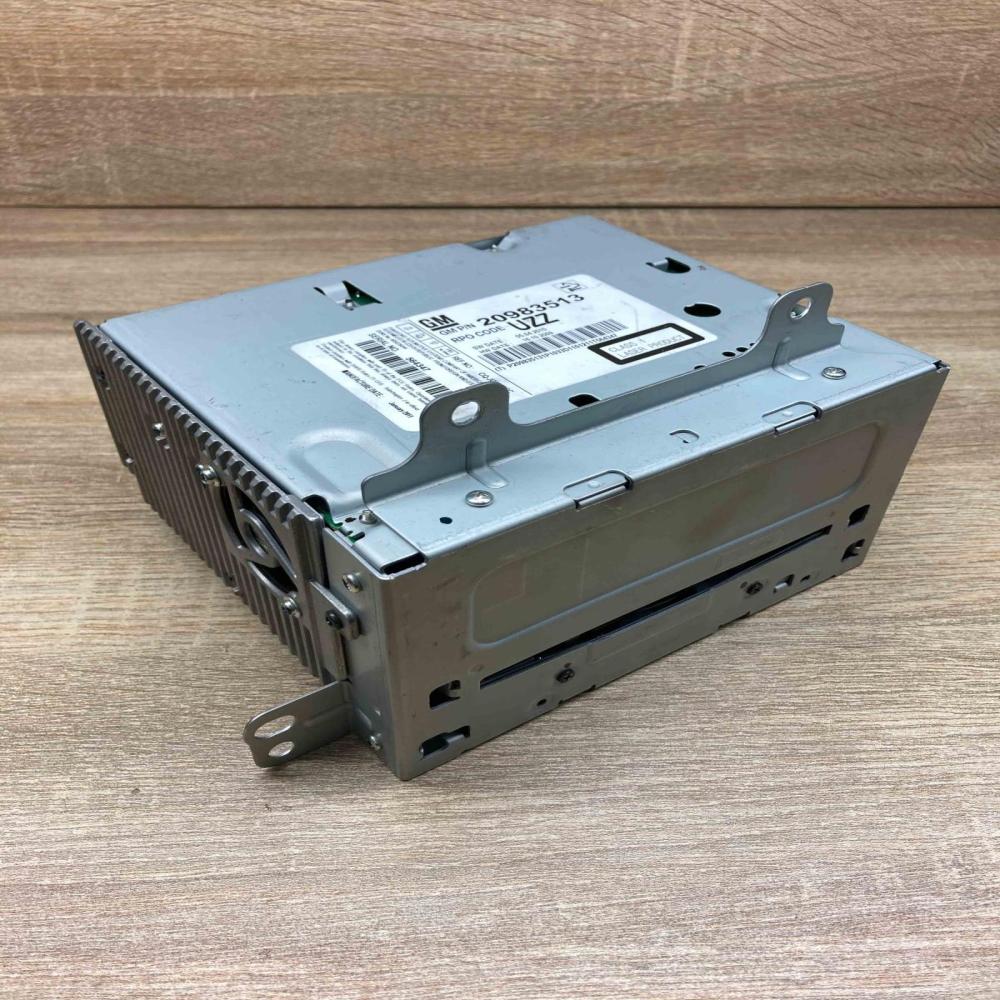 20983513 564347  Radio/CD/DVD/GPS head unit Opel Astra J