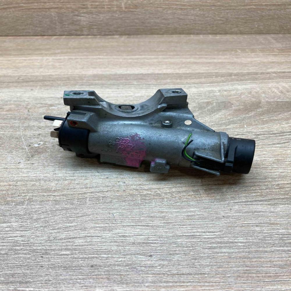 4D0905851A   Ignition lock Audi A4 S4 B5 8D