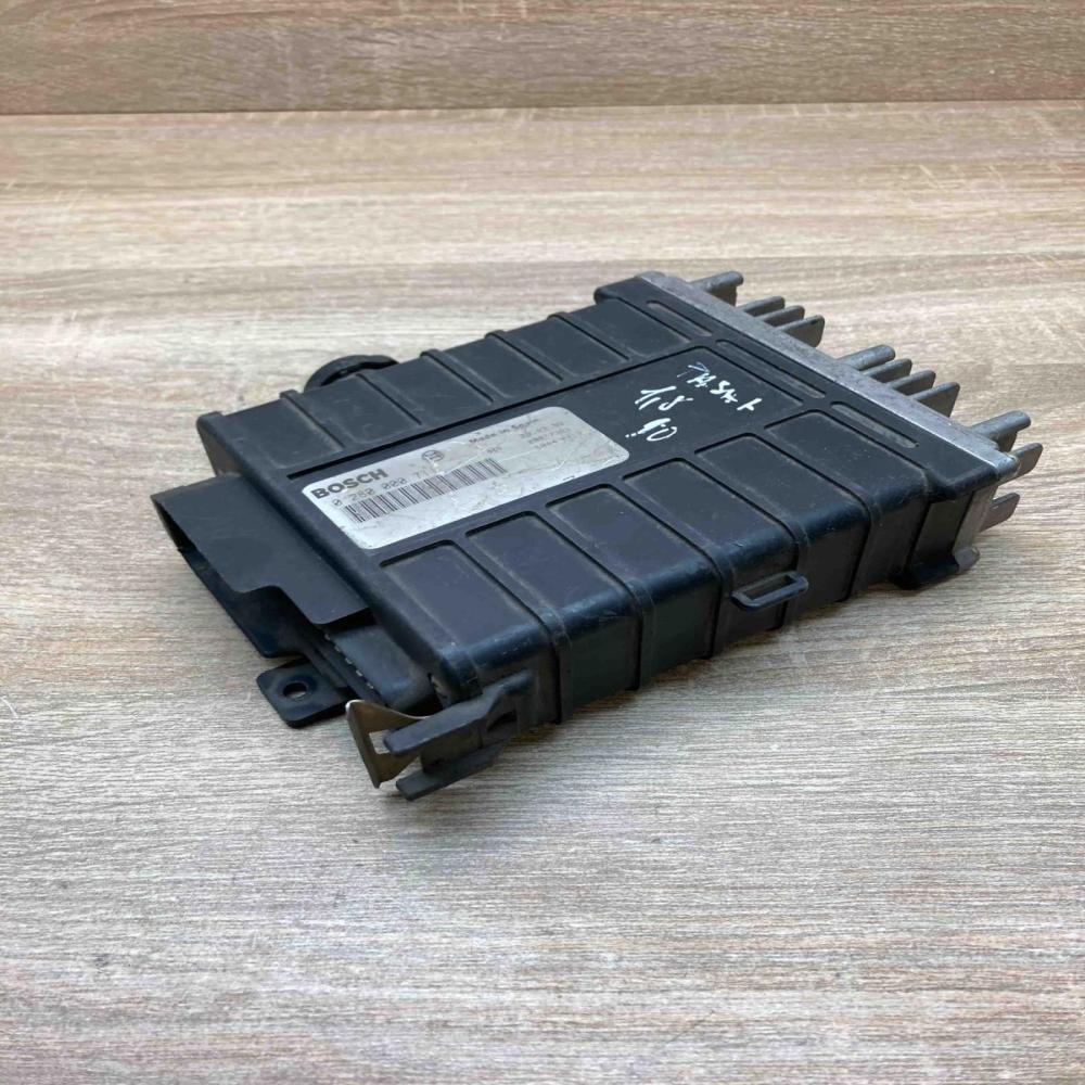 0280000711   Engine control unit/module ECU Audi 80 90 S2 B4