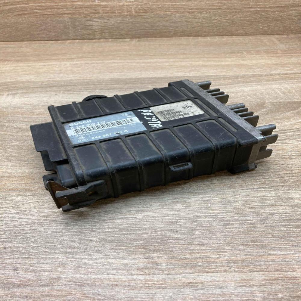 443907403G 0280000739  Engine control unit/module ECU Volkswagen PASSAT B3